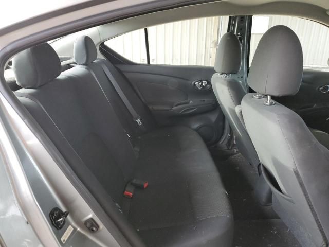 2013 Nissan Versa S