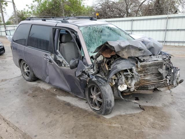 2006 Mazda MPV Wagon