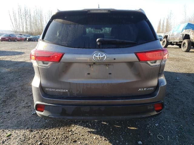 2017 Toyota Highlander SE