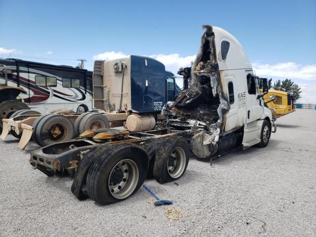 2023 Freightliner Cascadia 126