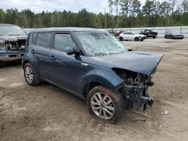 2017 KIA Soul +