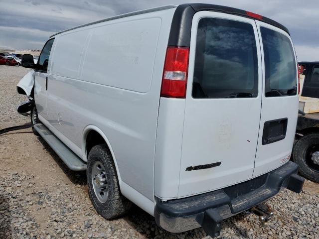 2019 Chevrolet Express G2500