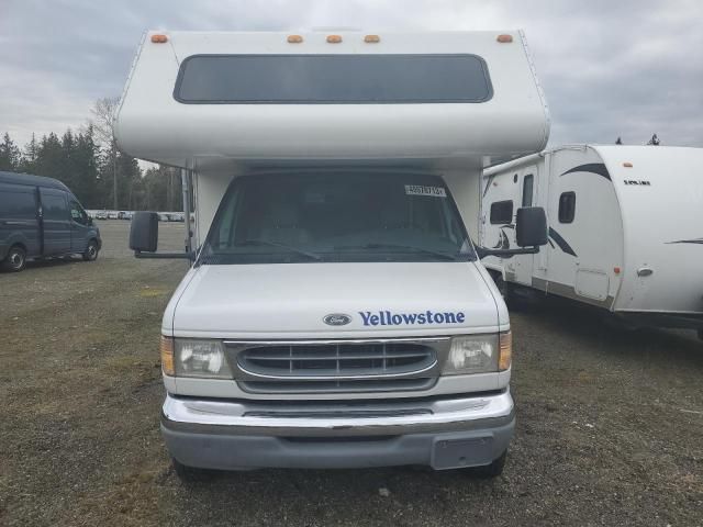 2000 Gulf Stream 2000 Ford Econoline E450 Super Duty Cutaway Van