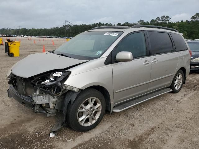 2006 Toyota Sienna XLE