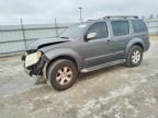 2008 Nissan Pathfinder S