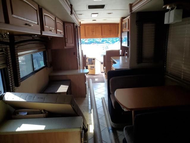 2008 Winnebago 2008 Freightliner Chassis X Line Motor Home