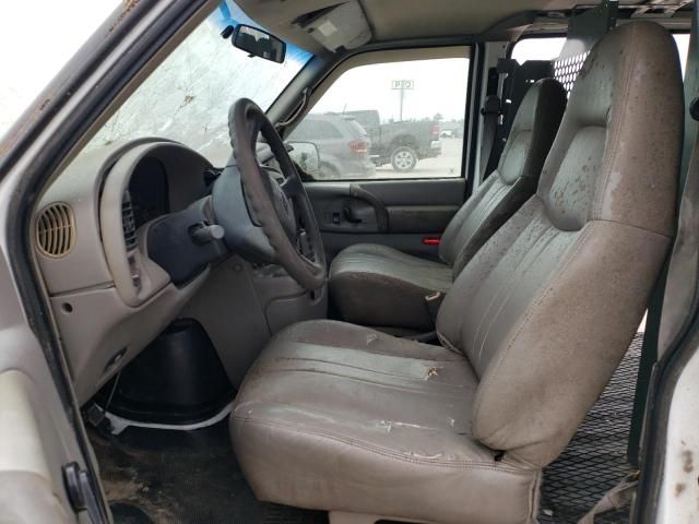 2000 Chevrolet Astro