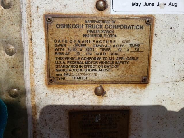 1995 Oshkosh Motor Truck Co. Trailer