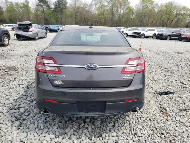 2015 Ford Taurus SEL