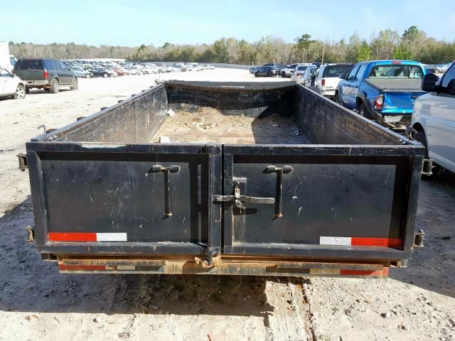 2010 Gooseneck Hitch Trailer