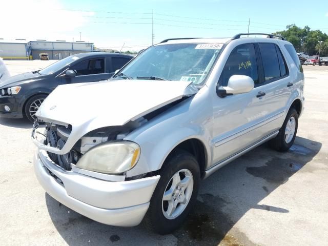 2001 Mercedes-Benz ML 320