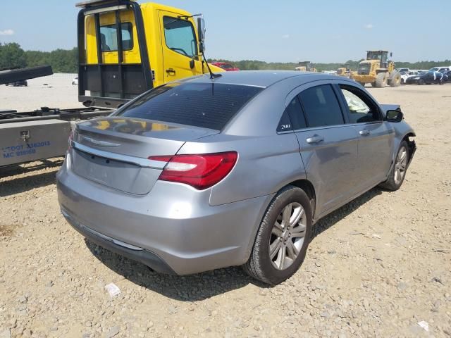 2013 Chrysler 200 Touring