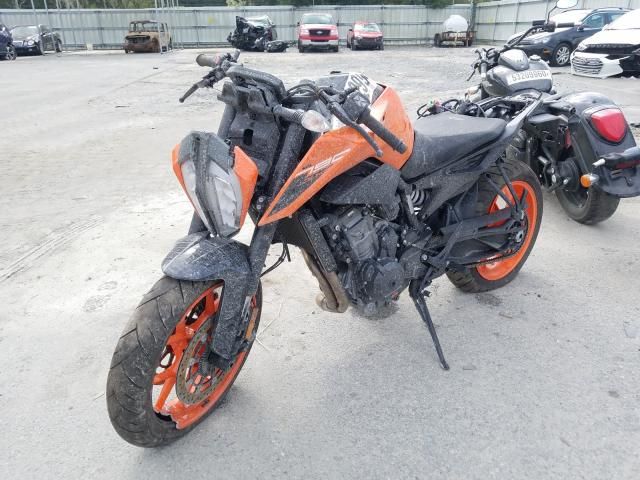 2020 KTM 790 Duke