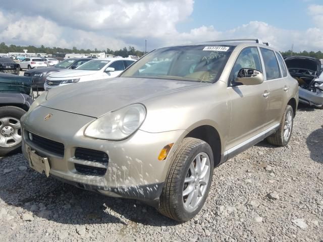 2004 Porsche Cayenne