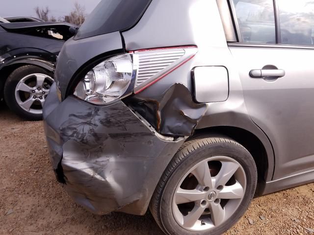 2011 Nissan Versa S