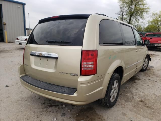 2010 Chrysler Town & Country Touring