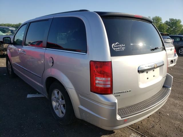 2010 Chrysler Town & Country Touring