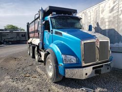 Salvage trucks for sale at Lebanon, TN auction: 2016 Kenworth Construction T880