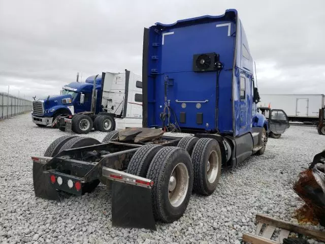 2016 Kenworth Construction T680