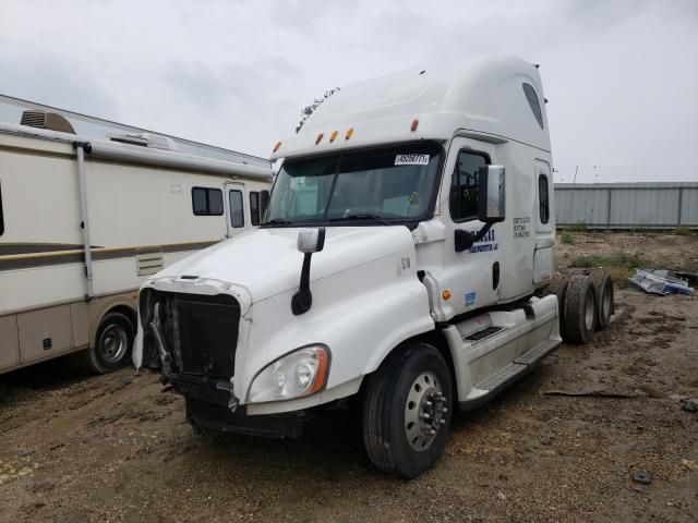 2015 Freightliner Cascadia 125