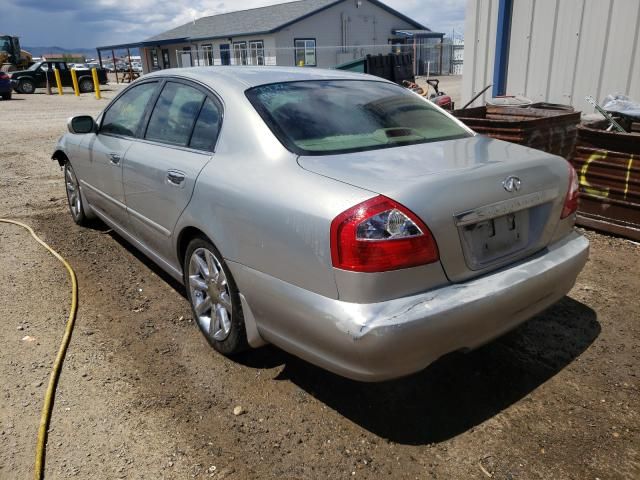 2002 Infiniti Q45