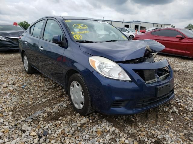 2014 Nissan Versa S