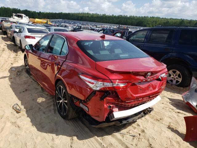 2020 Toyota Camry SE