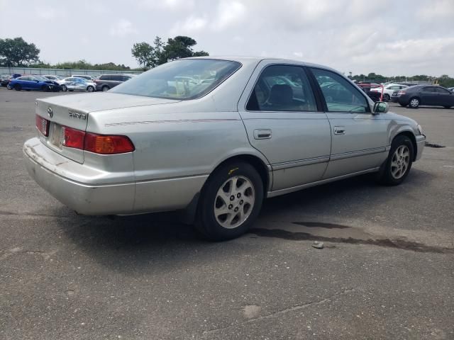 2000 Toyota Camry CE