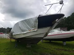Salvage boats for sale at Seaford, DE auction: 2005 Larson Boat