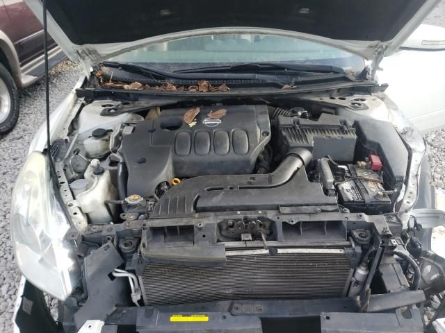 2011 Nissan Altima Base