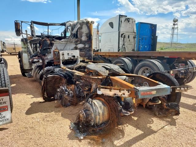 2012 Peterbilt 367