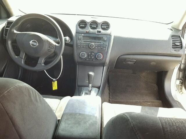 2010 Nissan Altima Base