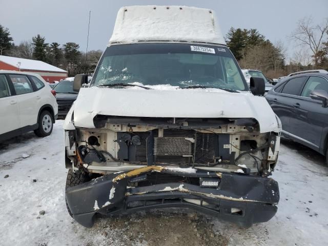 2010 Ford Econoline E150 Van