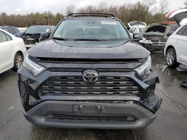 2022 Toyota Rav4 XLE