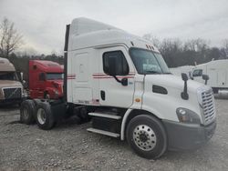 Vehiculos salvage en venta de Copart Madisonville, TN: 2017 Freightliner Cascadia 113