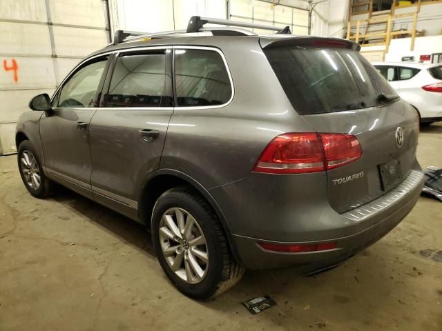 2014 Volkswagen Touareg V6