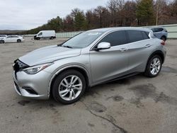 Infiniti QX30 Vehiculos salvage en venta: 2017 Infiniti QX30 Base