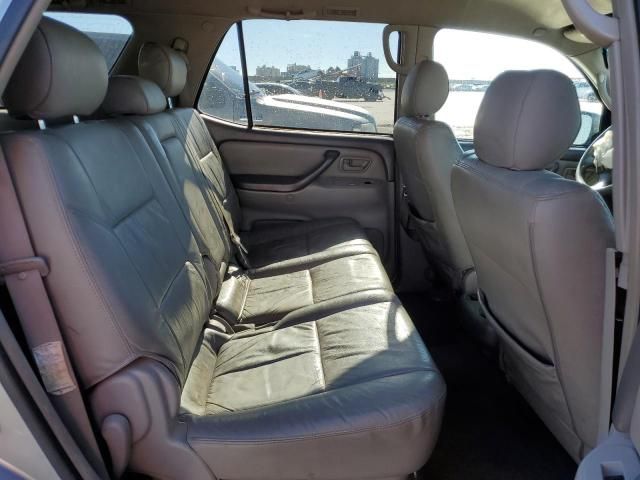 2005 Toyota Sequoia SR5