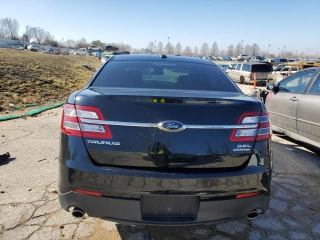 2014 Ford Taurus SEL