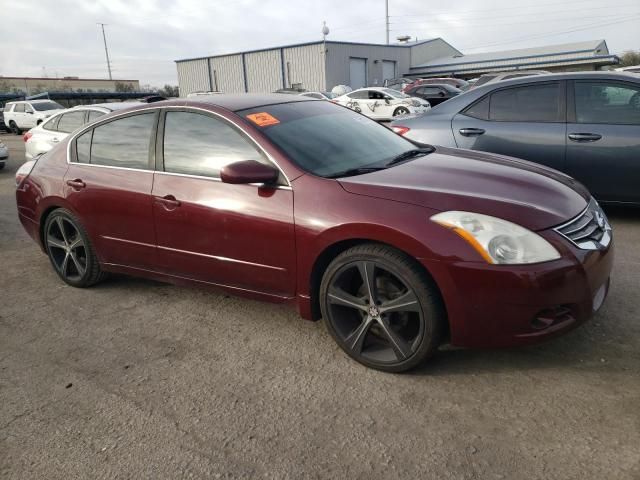 2010 Nissan Altima Base