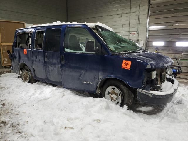 2003 Chevrolet Express G2500