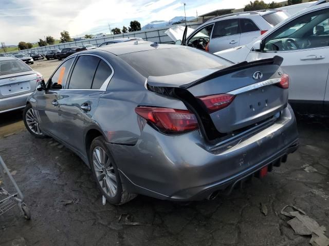 2018 Infiniti Q50 Luxe