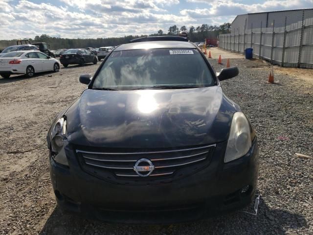 2010 Nissan Altima Base