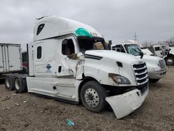 Salvage trucks for sale at Columbus, OH auction: 2020 Freightliner Cascadia 126