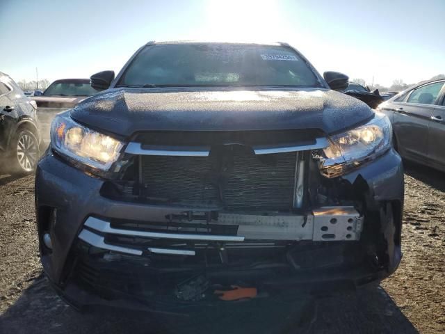 2018 Toyota Highlander SE