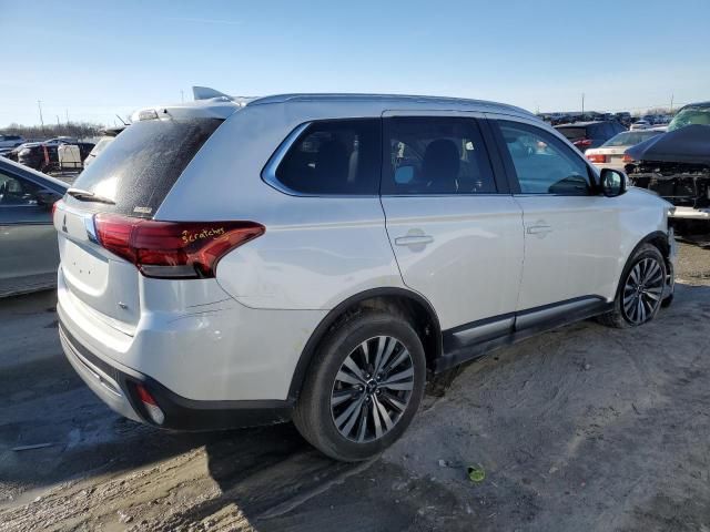 2020 Mitsubishi Outlander SE