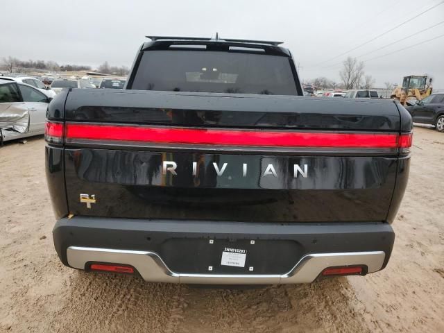 2022 Rivian R1T Adventure