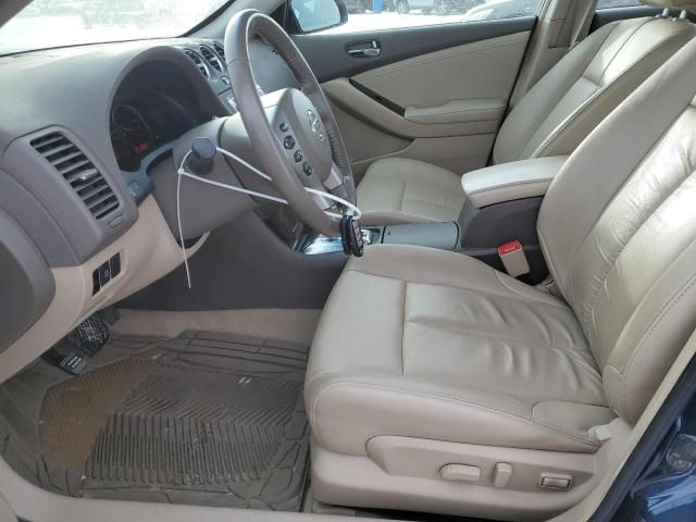 2010 Nissan Altima Base