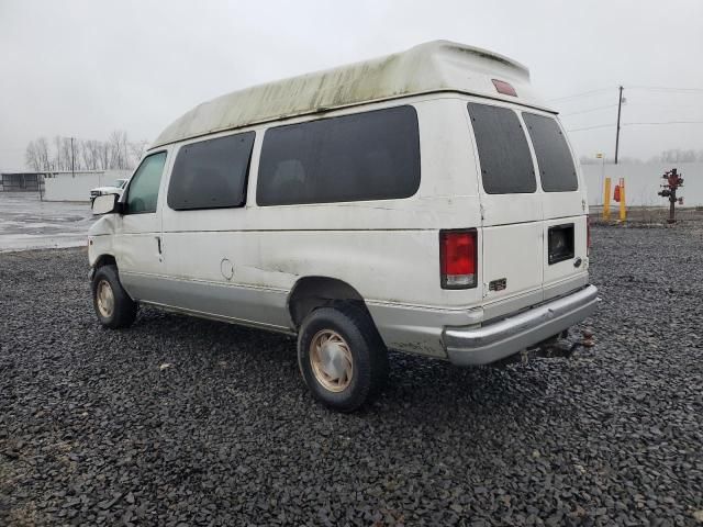 2000 Ford Econoline E150 Wagon