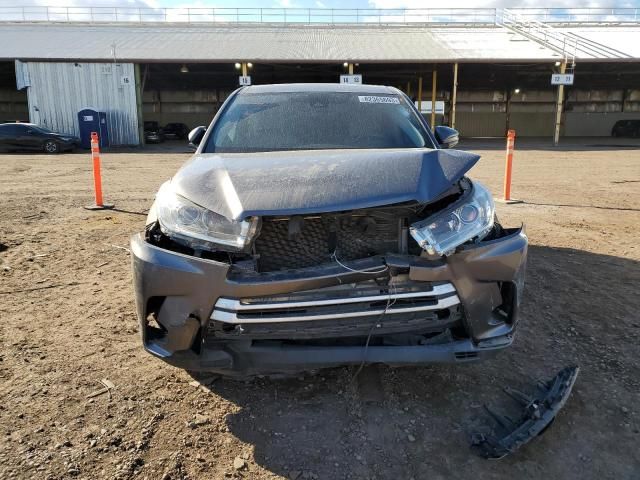 2019 Toyota Highlander LE